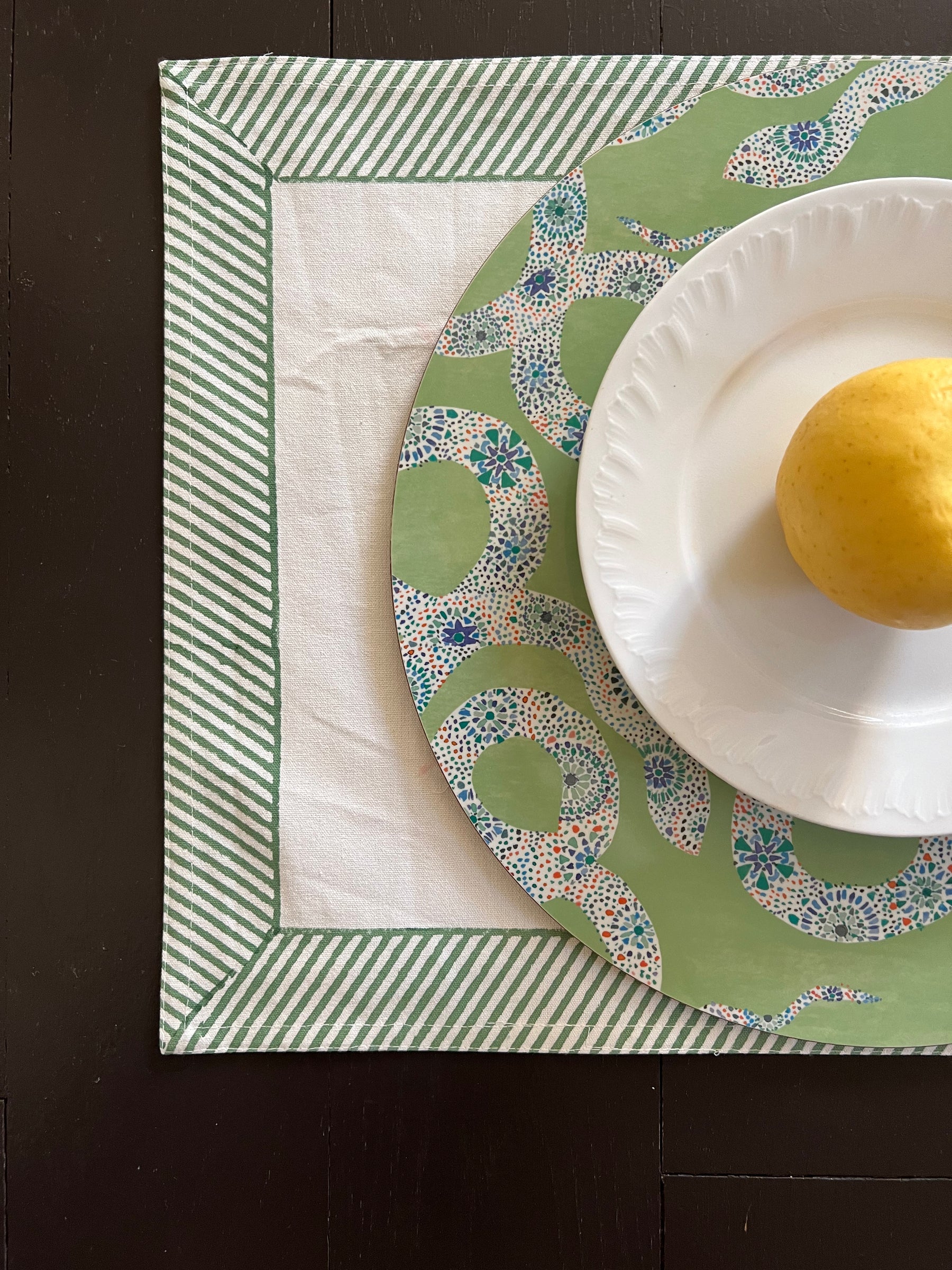 Diagonal Striped Green Block Print Cotton Canvas Table Mat